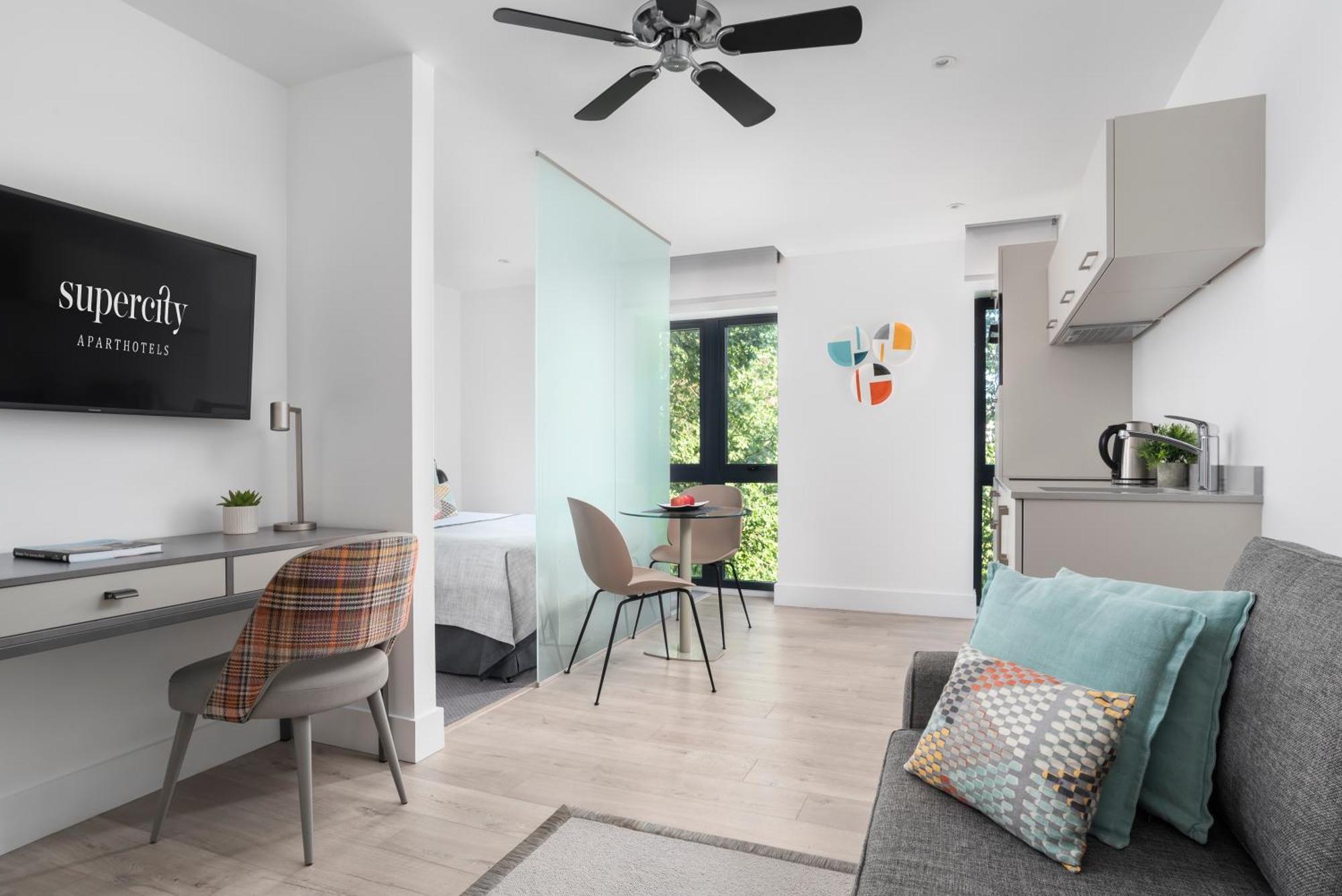 Q Square By Supercity Aparthotels Brighton Luaran gambar
